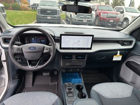 New 2025 Ford Maverick XLT w/ XLT Luxury Package image 22