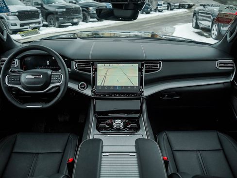 New 2026 Jeep Grand Wagoneer Limited image 15