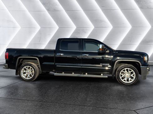 Used 2018 GMC Sierra 1500 SLT w/ SLT Premium Package image 8