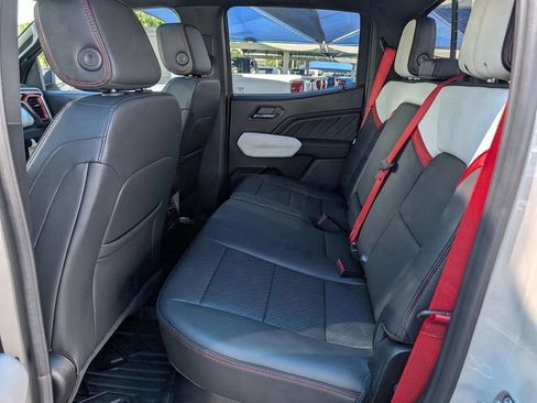 New 2026 GMC Canyon AT4X AWD/4WD image 39