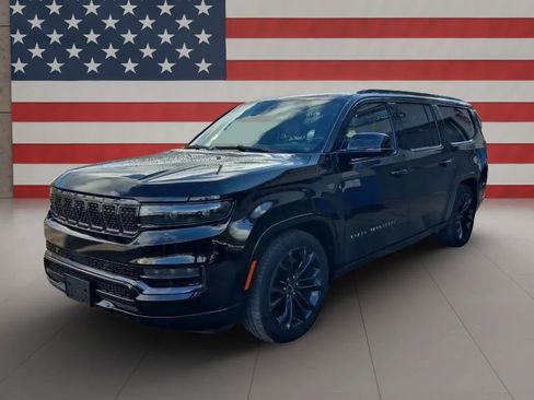 Used 2024 Jeep Grand Wagoneer L Series II w/ Quick Order Packagew 28T image 5