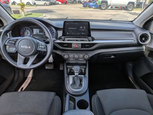 Certified 2024 Kia Forte LXS FWD image 16