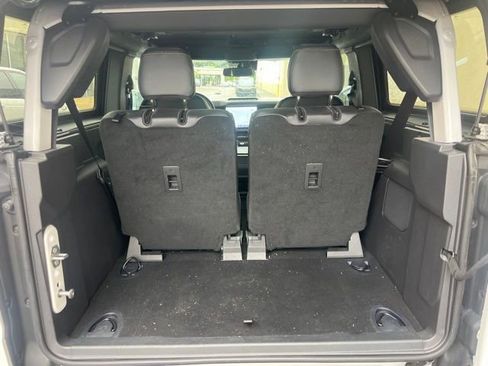 Used 2023 Ford Bronco Badlands AWD/4WD image 10