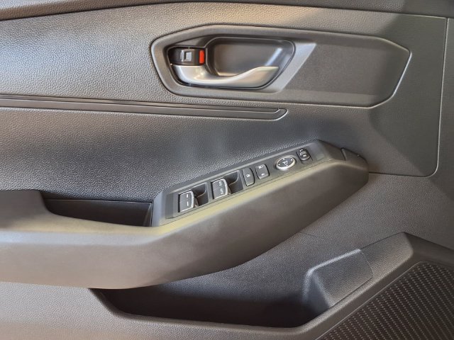 Certified 2025 Honda Accord LX image 15
