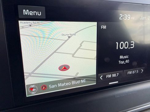 Used 2020 Kia Telluride SX w/ SX Prestige Package image 18