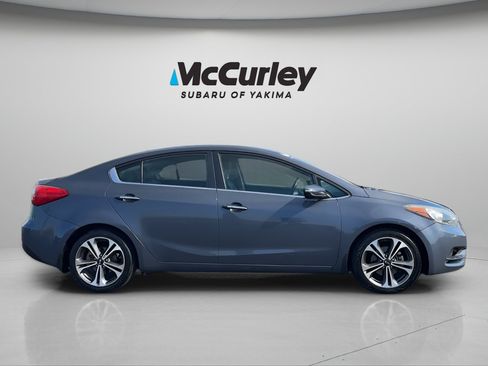 Used 2014 Kia Forte EX w/ Premium Package FWD image 7