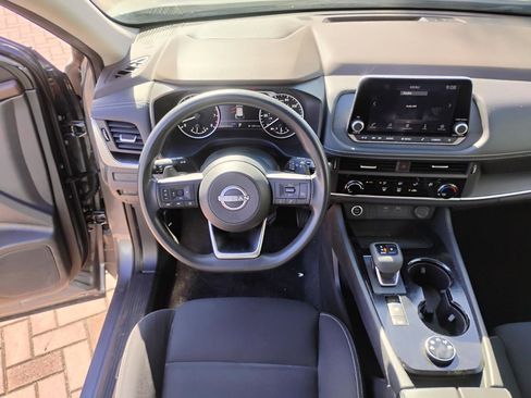 Used 2023 Nissan Rogue S AWD/4WD image 41