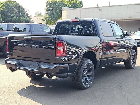 New 2026 RAM 1500 Big Horn AWD/4WD image 7
