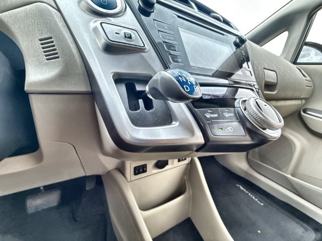 Used 2016 Toyota Prius V Four FWD image 20