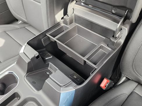 New 2026 GMC Sierra 1500 SLT w/ SLT Premium Plus Package image 33