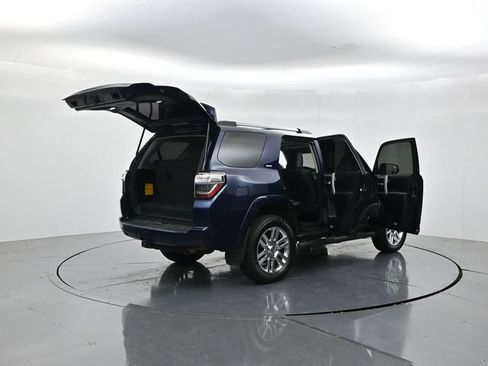 Used 2024 Toyota 4Runner SR5 Premium w/ Moonroof Package AWD/4WD image 53