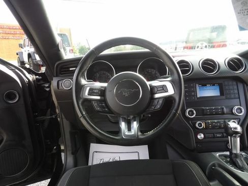 Certified 2021 Ford Mustang Coupe RWD image 24