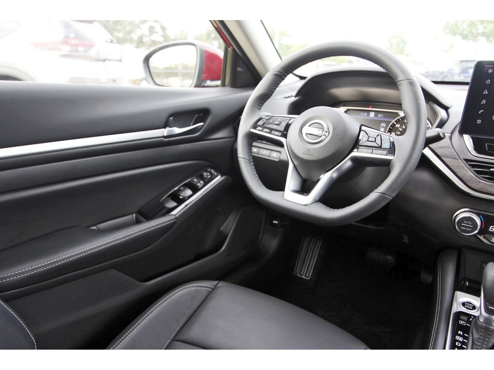 Certified 2025 Nissan Altima 2.5 SL FWD image 12