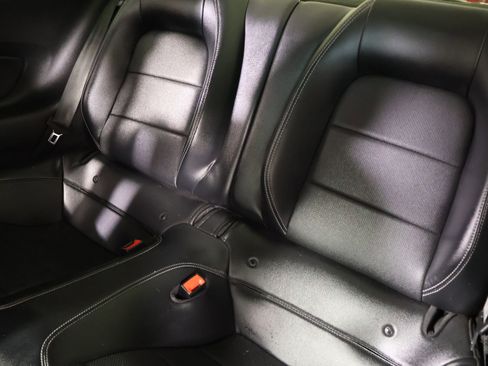 Used 2019 Ford Mustang GT Premium w/ GT Performance Package RWD image 13