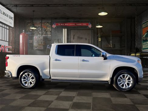 Used 2022 Chevrolet Silverado 1500 LTZ image 8