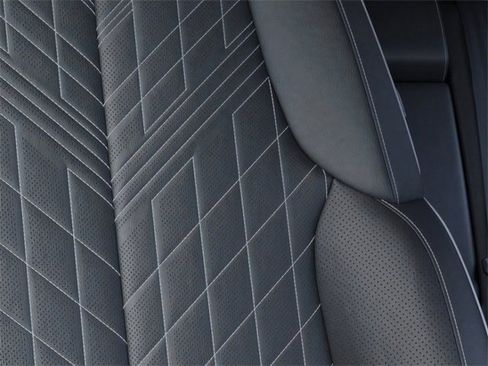 New 2026 Cadillac Lyriq V image 21