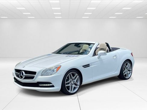 Used 2015 Mercedes-Benz SLK 250 image 5