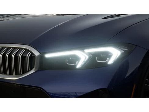 New 2026 BMW 330i Sedan w/ M Sport Package RWD image 6