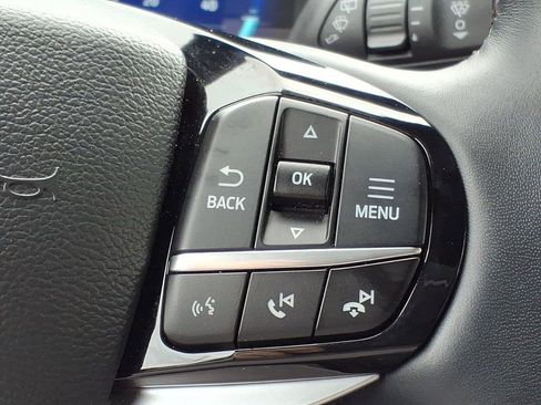 Used 2023 Ford Explorer Platinum w/ Equipment Group 601A AWD/4WD image 26