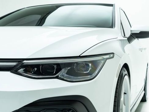 Used 2022 Volkswagen GTI SE image 12