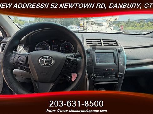 Used 2016 Toyota Camry LE FWD image 16