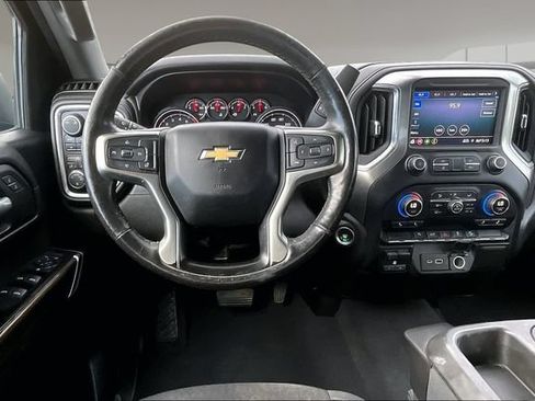 Used 2019 Chevrolet Silverado 1500 LT w/ All-Star Edition AWD/4WD image 8