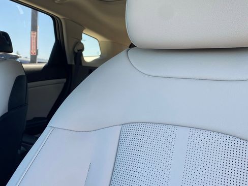 New 2026 Kia Sportage EX image 12