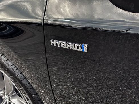 Used 2020 Toyota Avalon XLE image 13