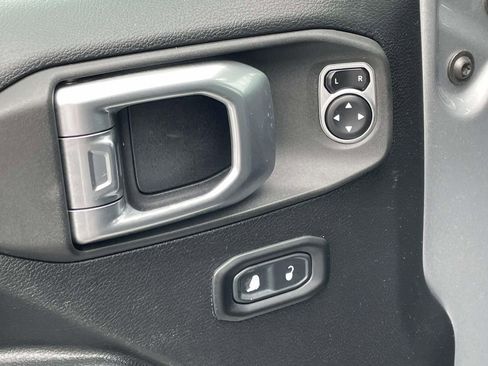 Used 2020 Jeep Wrangler Sport S image 14