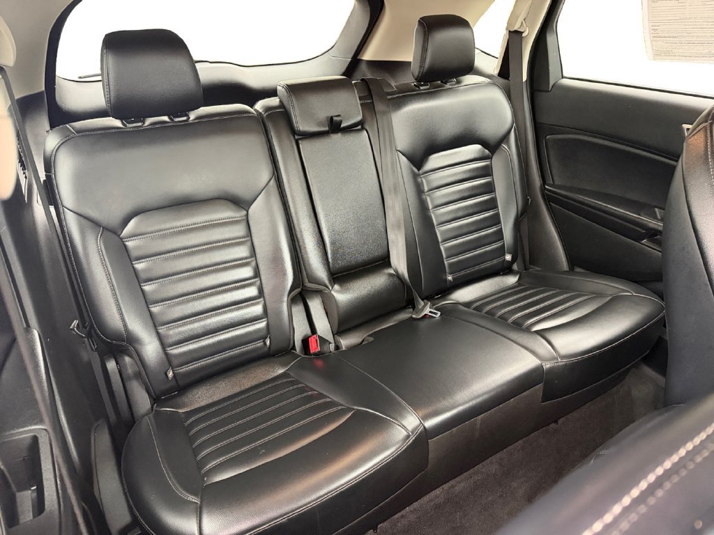 Used 2024 Ford Edge SEL AWD/4WD image 29