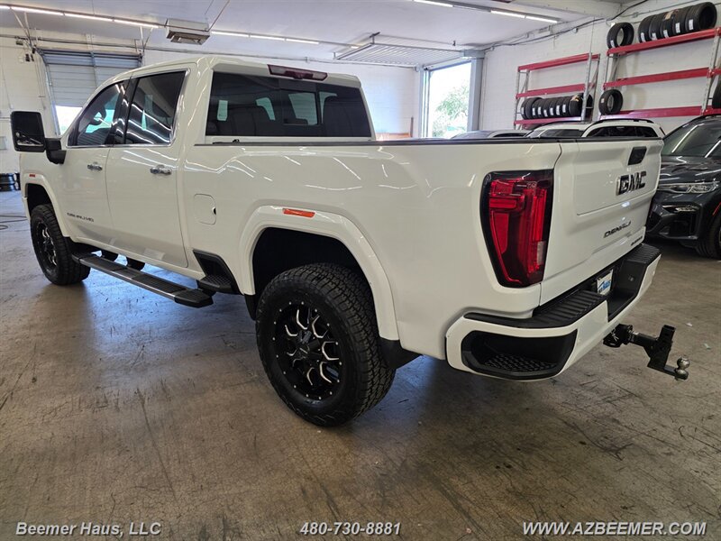 Used 2022 GMC Sierra 2500 Denali w/ Denali Ultimate Package AWD/4WD image 6