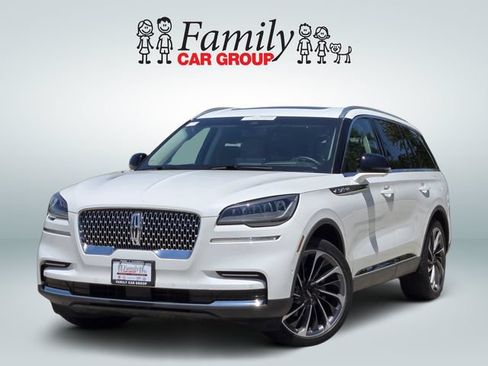Used 2023 Lincoln Aviator Reserve w/ Equipment Group 201A AWD/4WD image 1