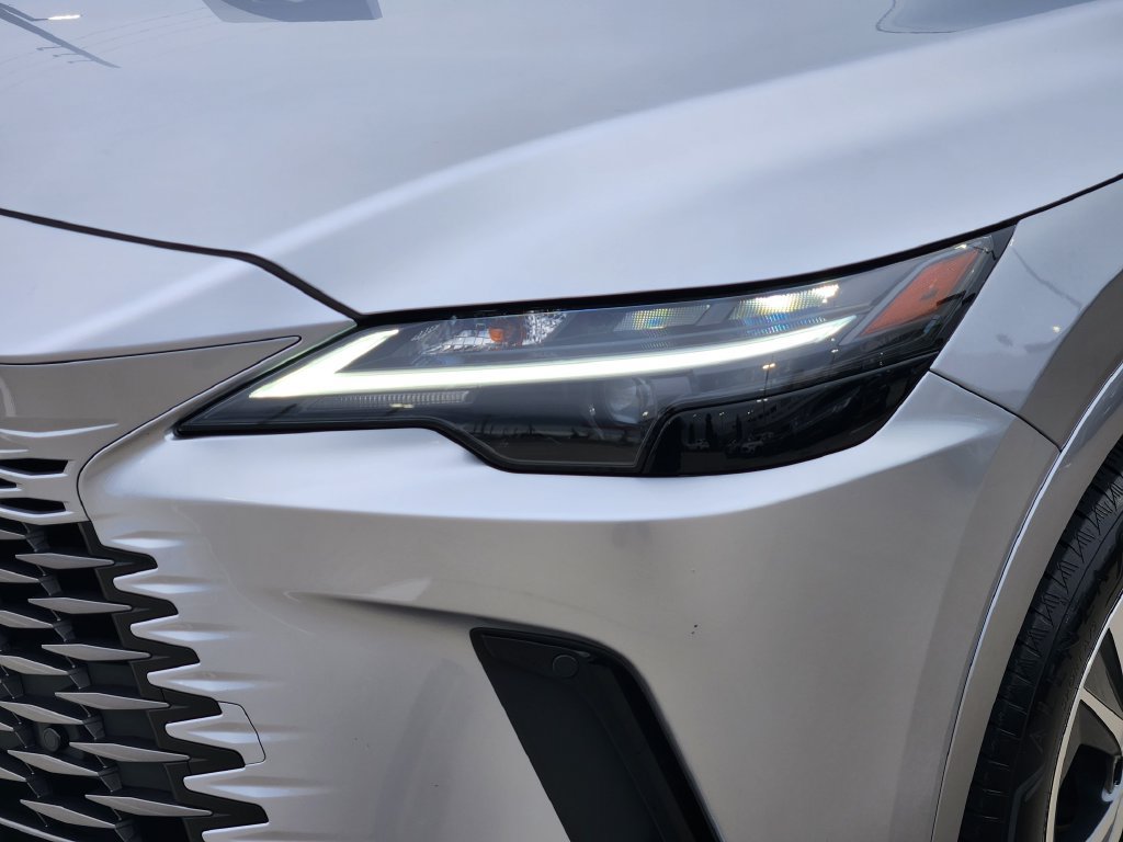 Used 2024 Lexus RX 350 Premium w/ Accessory Package (Z1) FWD image 9