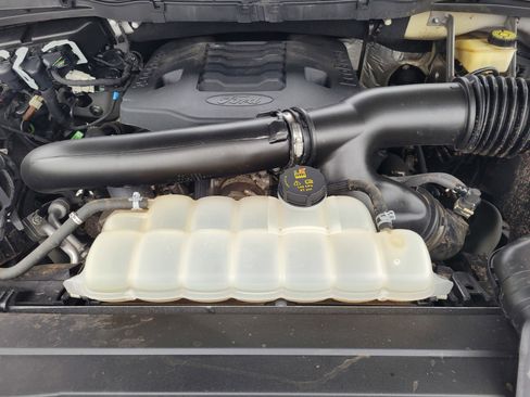 Used 2022 Ford F150 XLT w/ Equipment Group 302A High image 30