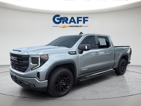 Used 2024 GMC Sierra 1500 Elevation w/ Elevation Premium Package AWD/4WD image 13