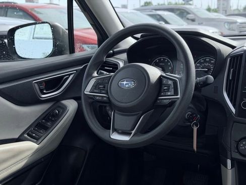 Used 2023 Subaru Forester AWD/4WD image 22
