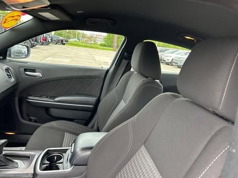 Used 2023 Dodge Charger SXT image 12