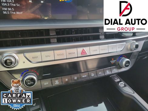 Used 2025 Kia Telluride S FWD image 32
