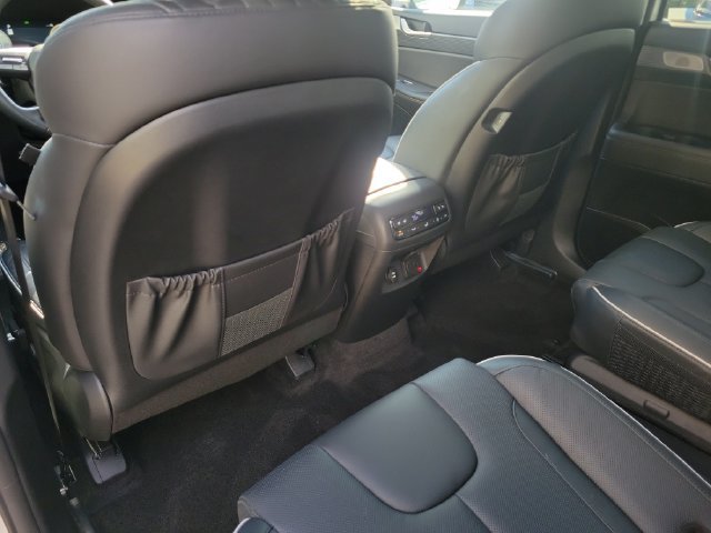 Used 2025 Hyundai Palisade Limited AWD/4WD image 10