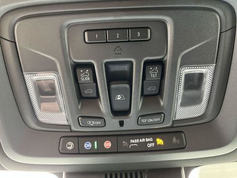 Certified 2024 GMC Sierra 1500 AT4 w/ Technology Package AWD/4WD image 31