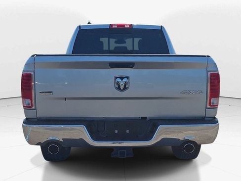 Used 2016 RAM 1500 Laramie AWD/4WD image 5