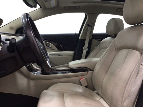 Used 2016 Buick LaCrosse Leather image 10
