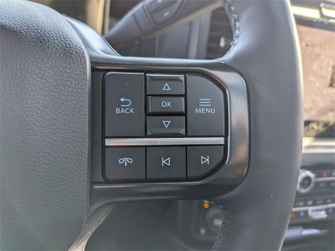 Used 2025 Ford F250 Platinum image 14