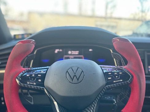 Used 2024 Volkswagen Jetta Sport image 21