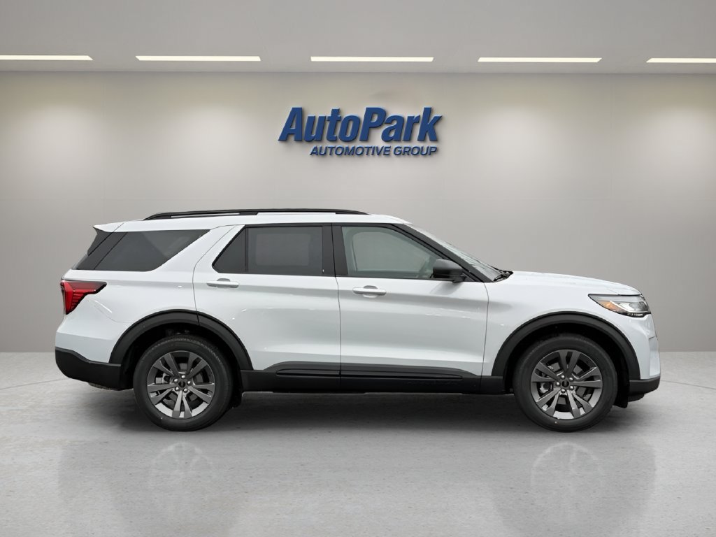 New 2026 Ford Explorer Active w/ Active Comfort Package AWD/4WD image 8