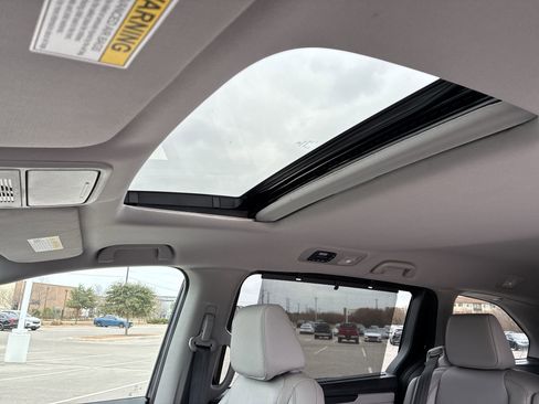 Certified 2023 Honda Odyssey EX-L image 20