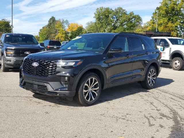 New 2027 Ford Explorer ST-Line AWD/4WD image 2