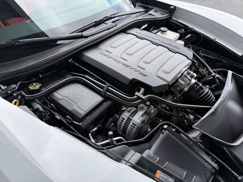 Used 2016 Chevrolet Corvette Stingray Coupe w/ Z51 2LT w/ 2LT Preferred Equipment Group RWD image 58