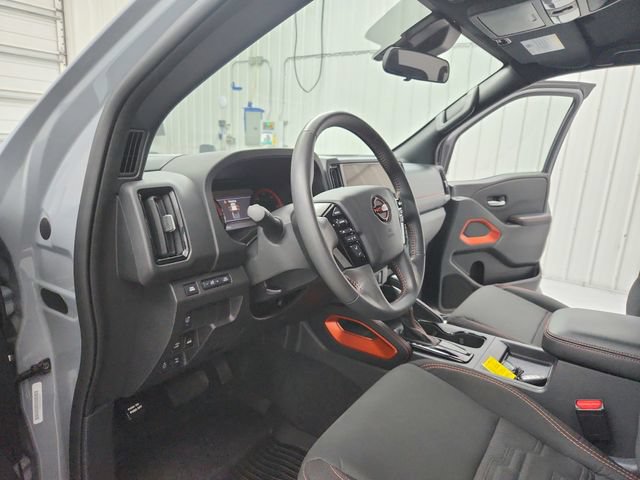 Used 2025 Nissan Frontier PRO-4X w/ Interior Protection Package AWD/4WD image 19