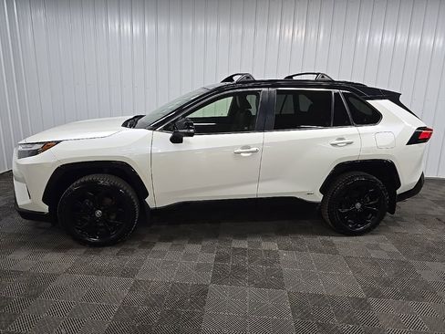 Used 2022 Toyota RAV4 XSE image 5